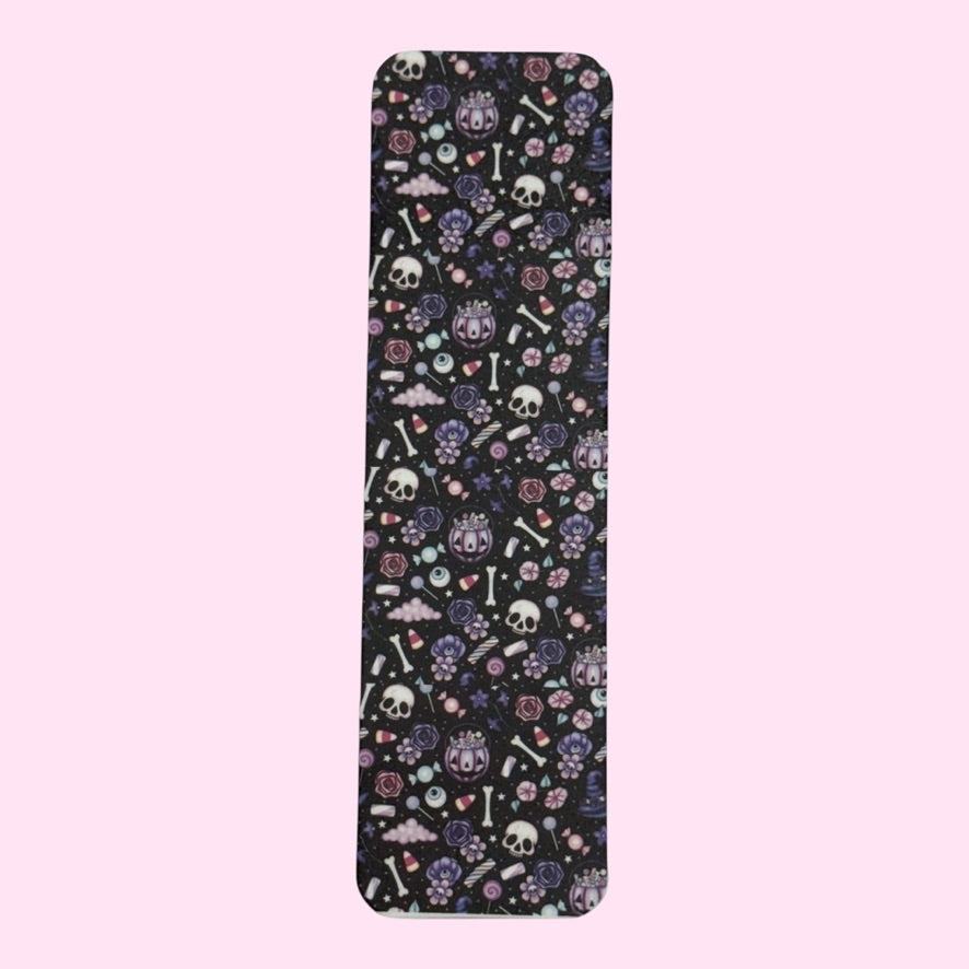 Bookmark - Cute Skull and Bone Halloween Bookmark